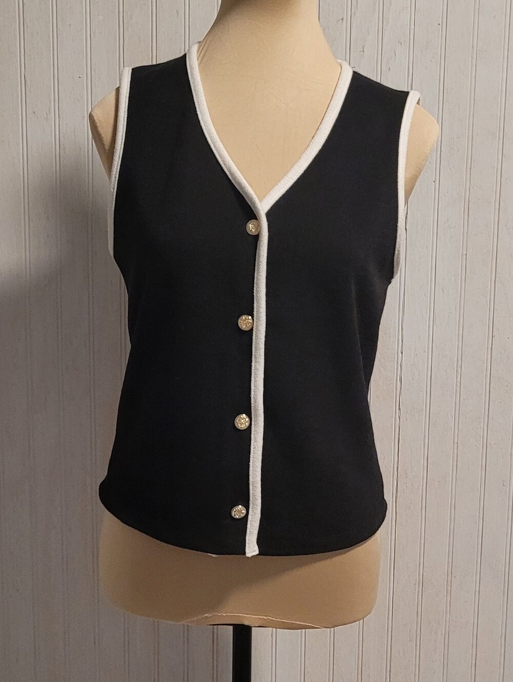 Bailey 44 Black White Trim Button Up Knit Sweater Vest Size S EUC